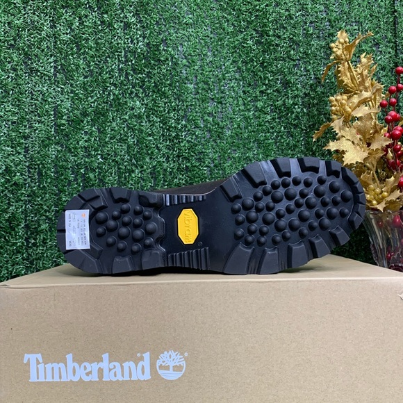 MEN’S TIMBERLAND® AMERICAN CRAFT 8-INCH WP BOOT - Picture 5 of 13